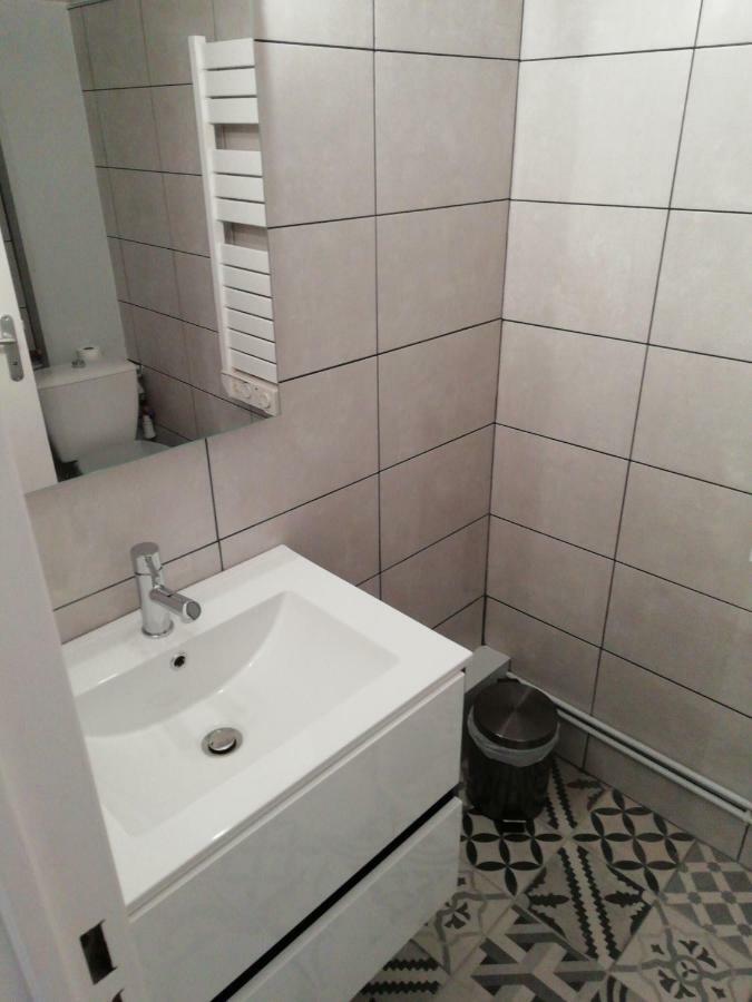 Appartement De La Place دْييب المظهر الخارجي الصورة